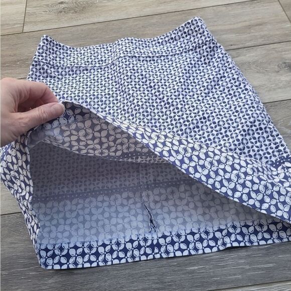 Talbots blue and white coastal colored skirt size 8 - Picture 3 of 6